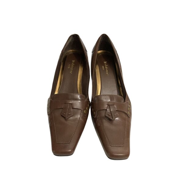 Liz Claiborne Women's  Size 7.5 M Brown Leather tassel pump shoe - Picture 1 of 6